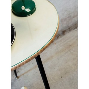 Hanna, la table d'appoint en verre n°574