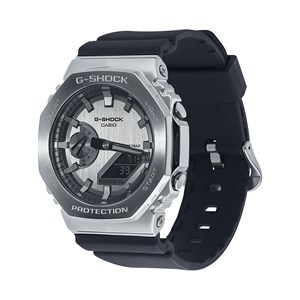 Montre casio g-shock gm-2100-1aer