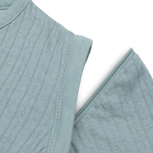 Gigoteuse légère à manches amovibles