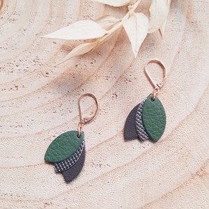 Boucles cuir les chouchous vert de gris