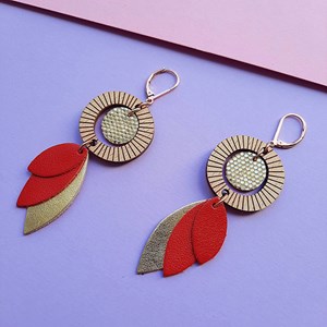 Boucles pendantes solaris rouge