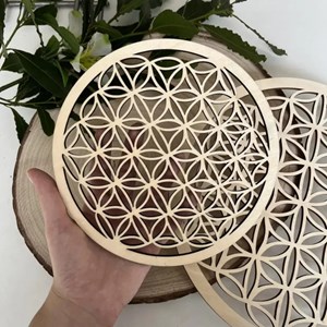 Fleur de vie en bois – plateau énergétique 20 cm