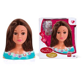 Tête de coiffure et de maquillage mia