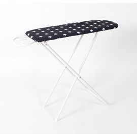 Planche à repasser pour enfant