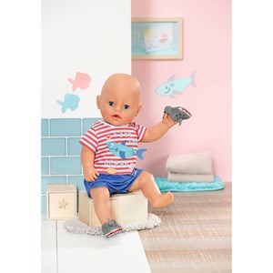 Pyjama motif requin & des pantoufles ass