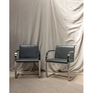 Jakob, la paire de fauteuils brno n°532