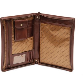 Conférencier gérard henon new master gh 5544