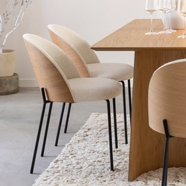 Chaise en tissu bouclette