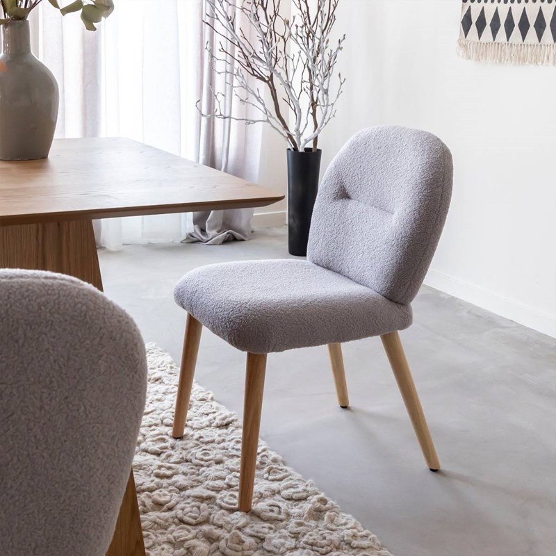 Chaise en tissu ayse