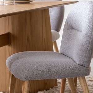 Chaise en tissu ayse