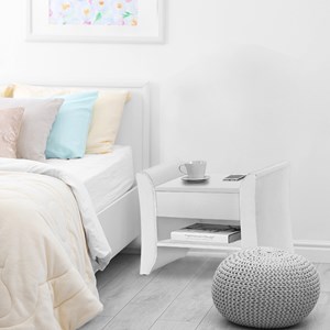 Linden table de chevet en simili blanc avec 1 tiroir et 1 étagère