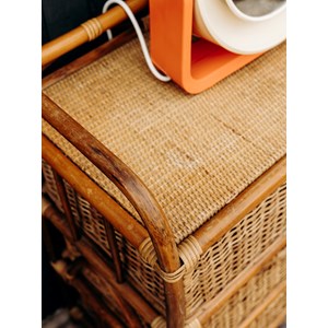 Petite commode en rotin n°133