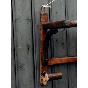 Max, le porte-manteaux mural n°105