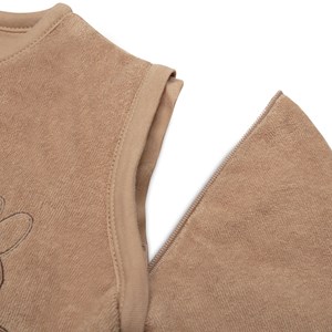 Gigoteuse chaude à manches amovibles