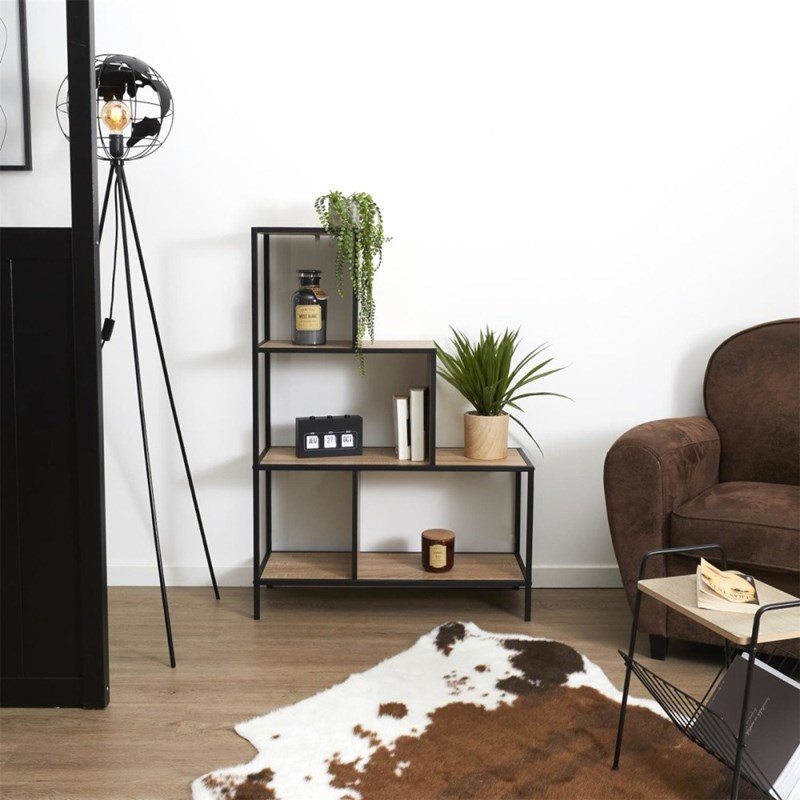 Etagère escalier industrielle