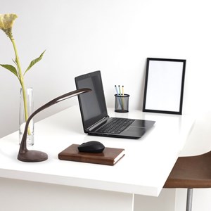 Lampe de bureau fishtec led inclinable commande tactile effet bois