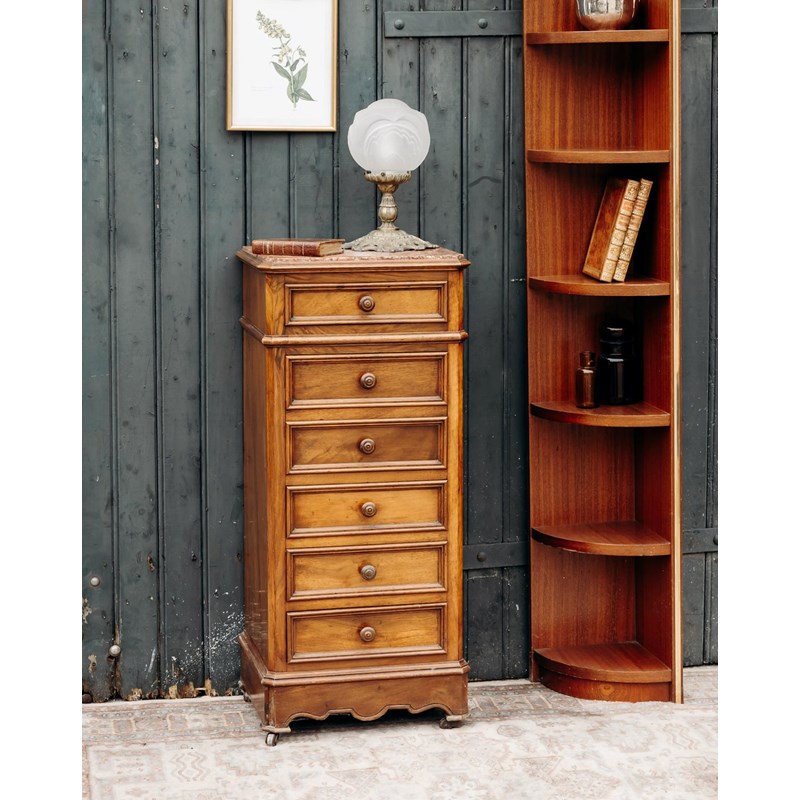 Odile, la table de chevet en bois n°528