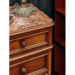 Odile, la table de chevet en bois n°528