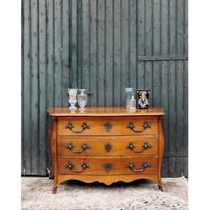 Commode arbalète en bois n°139