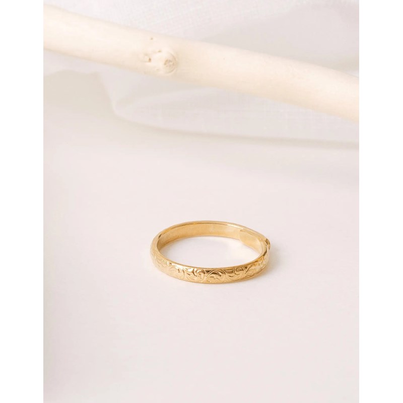 Bague ajustable anneau simple gravure florale - flore