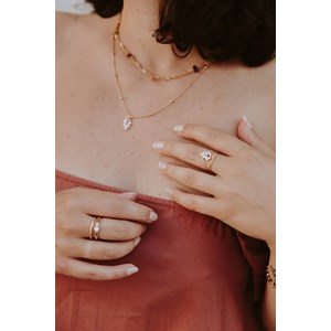 Bague fine avec zirconium -  gatsby