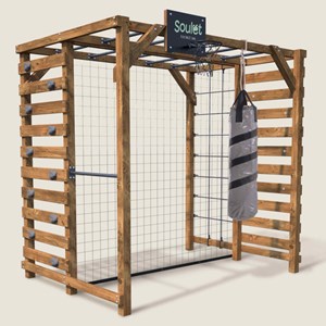 Aire de jeux multisport avec sac de frap