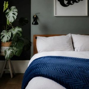 Dreamland couverture chauffante bleu à motif - hurry home - large