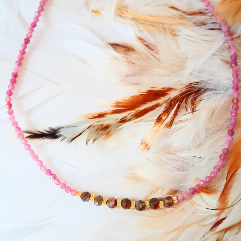 Collier hridaya en tourmaline rose et andalousite