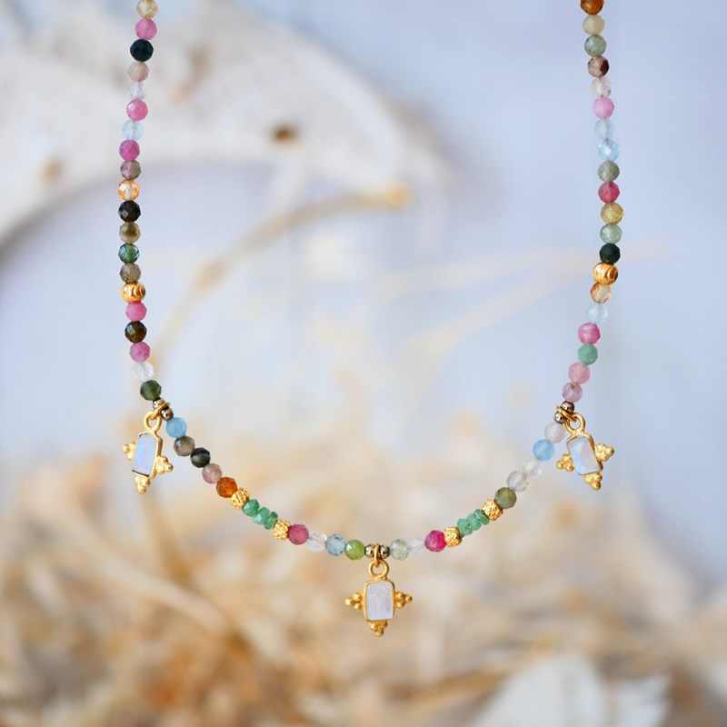 Collier surya en tourmaline, tsavorite et pierre de lune