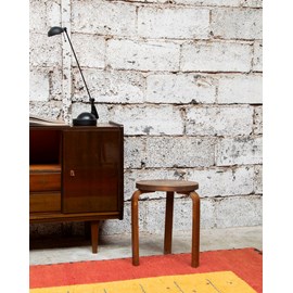 Axel, le tabouret aalto n°507
