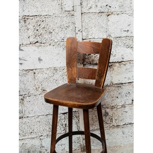 Gaston, le tabouret de bar en bois n°103