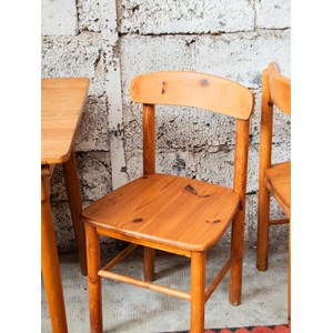 Paire de chaises rainer daumiller n°728