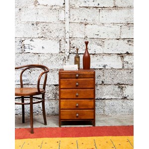 Valery, le semainier en bois n°30