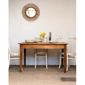 Romy, la table à manger en bois n°362