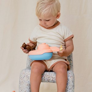 Jouet de bain made in france en matière recyclée sous-marin de petit ours brun