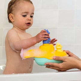 Jouet de bain made in france en matière recyclée sous-marin de mr renard