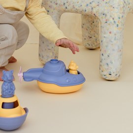 Jouet de bain made in france en matière recyclée sous-marin de mr renard