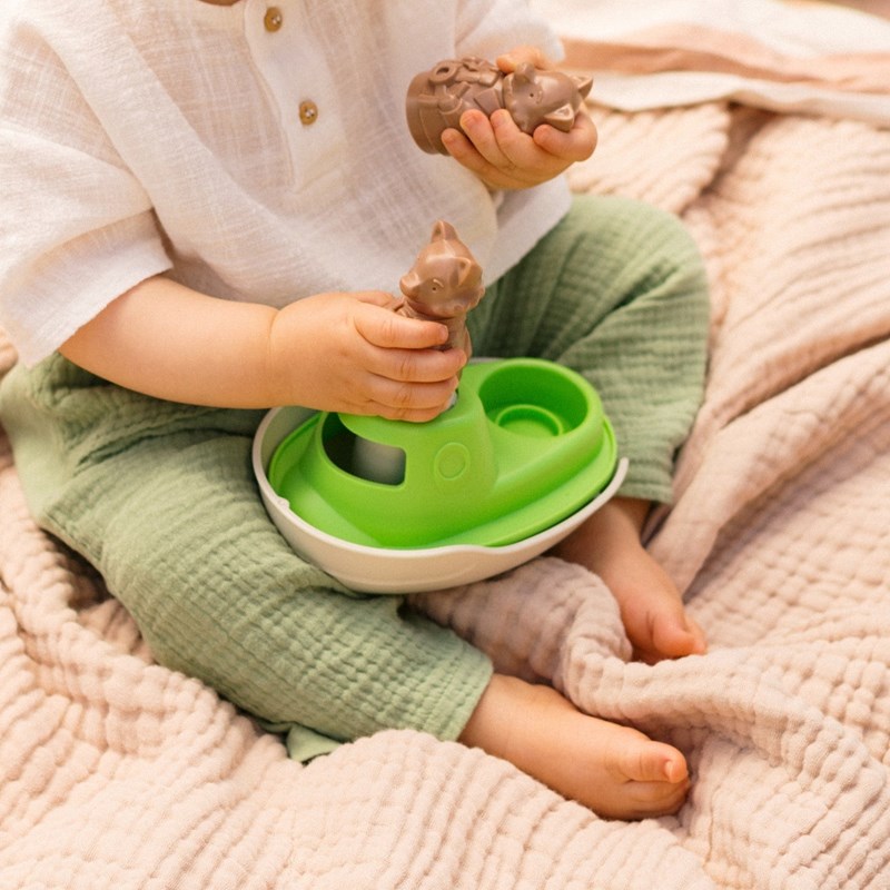 Jouet de bain made in france en matière recyclée bateau de mr renard