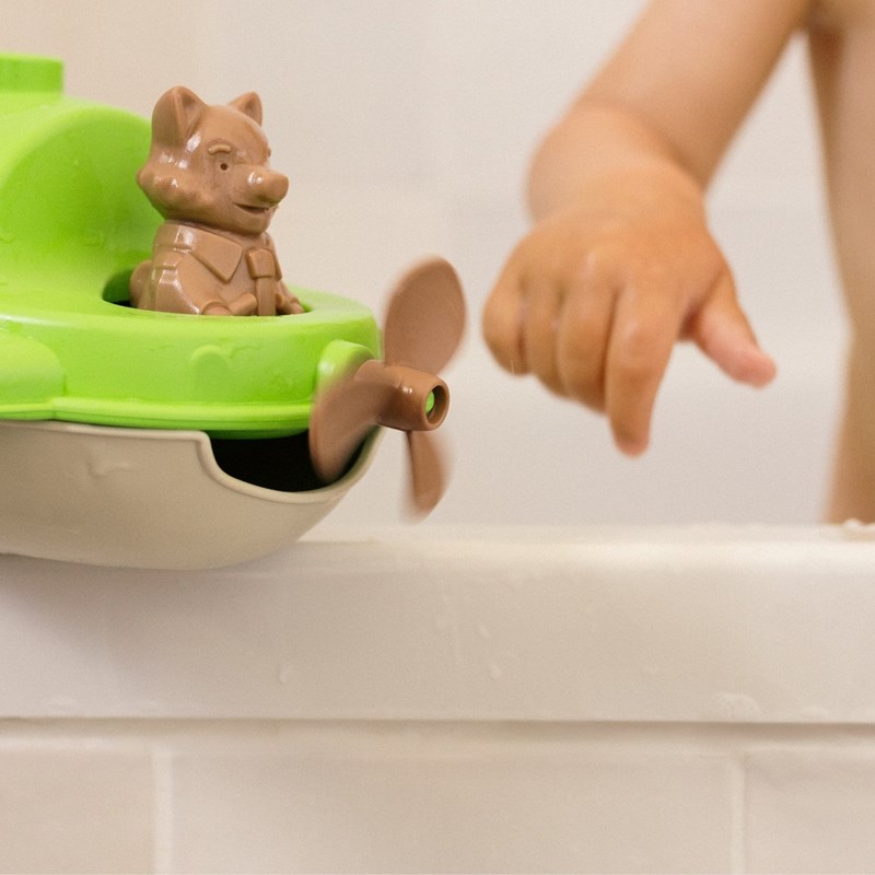 Jouet de bain made in france en matière recyclée hydravion de mr renard