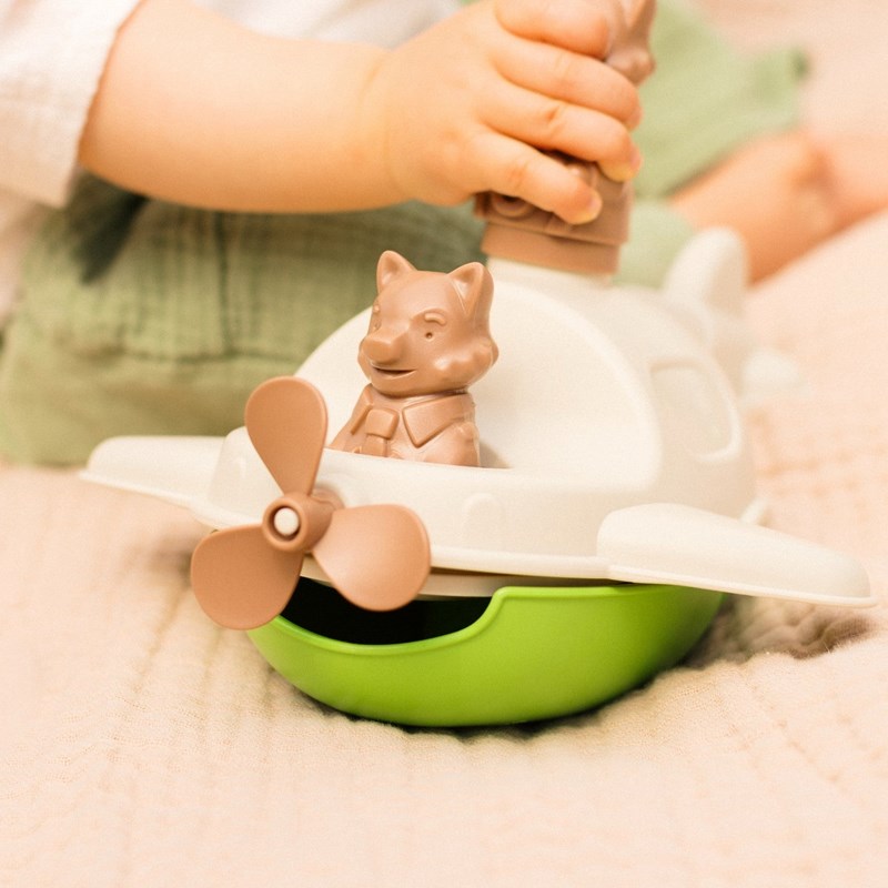 Jouet de bain made in france en matière recyclée hydravion de mr renard