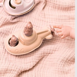 Le sous-marin de bain mr renard, made in france matière recyclée, peach