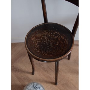 Paire de chaises en bois n°660