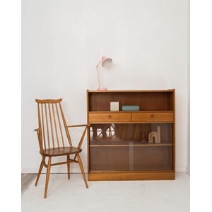 Gustave, le buffet vitré en bois n°374