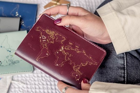 Protège-passeport en cuir stitch bo