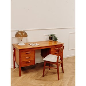 Yvan, le bureau scandinave n°160