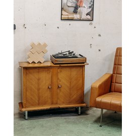 Gustave, le petit buffet en bois n°382