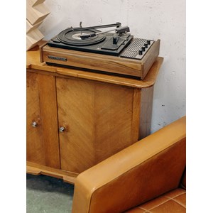 Gustave, le petit buffet en bois n°382