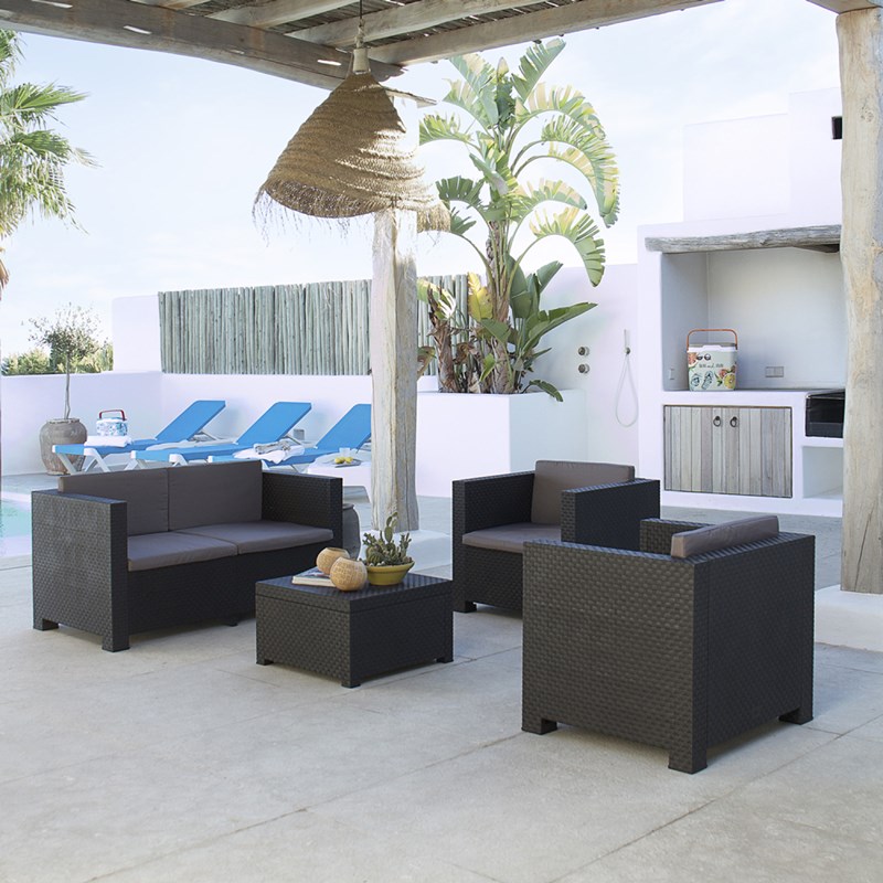 Solis salon de jardin 4 places en résine tressée avec table et coffre de rangeme