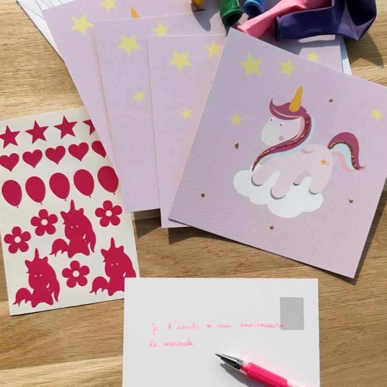 Pochette 5 invitations licorne