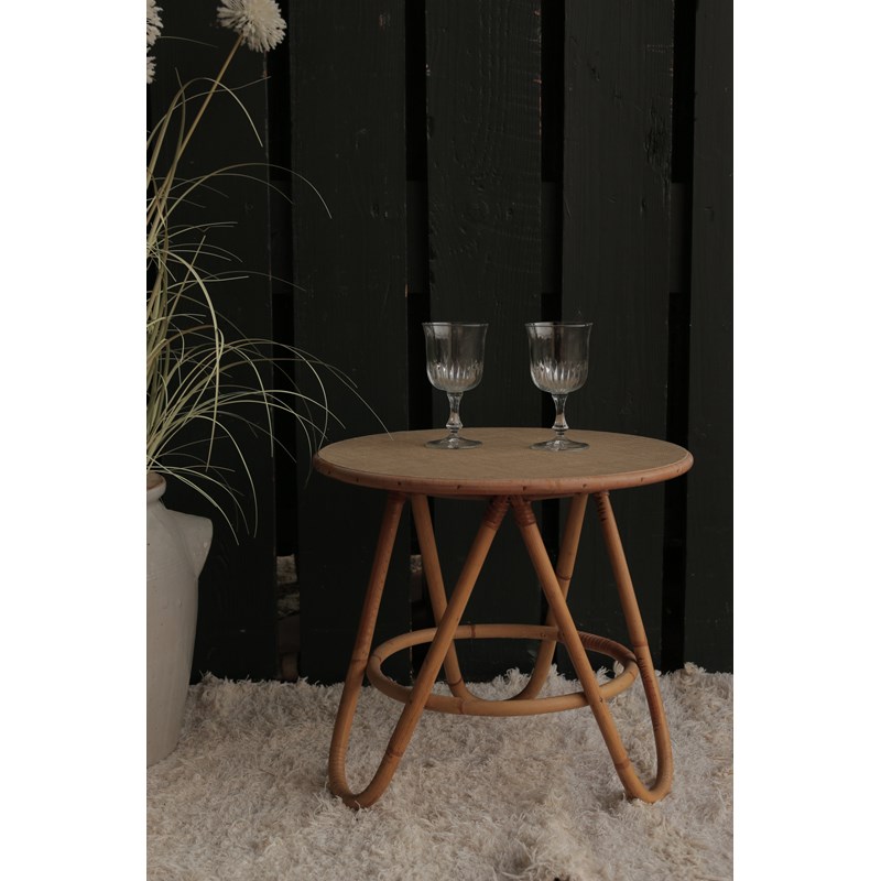 Ancienne table basse en rotin chinée